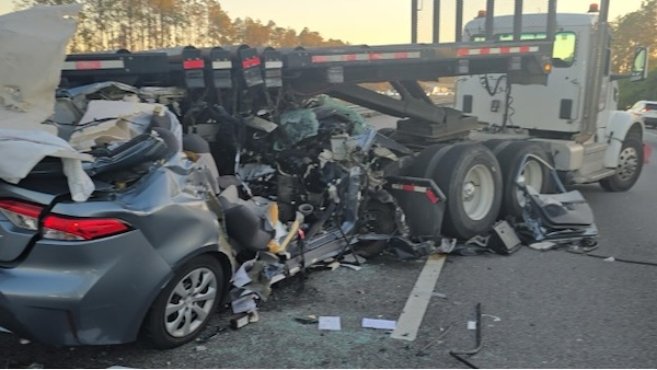 Florida Highway Patrol scene after fatal tractor-trailer crash on I-75 near Sun City Center in Hillsborough County