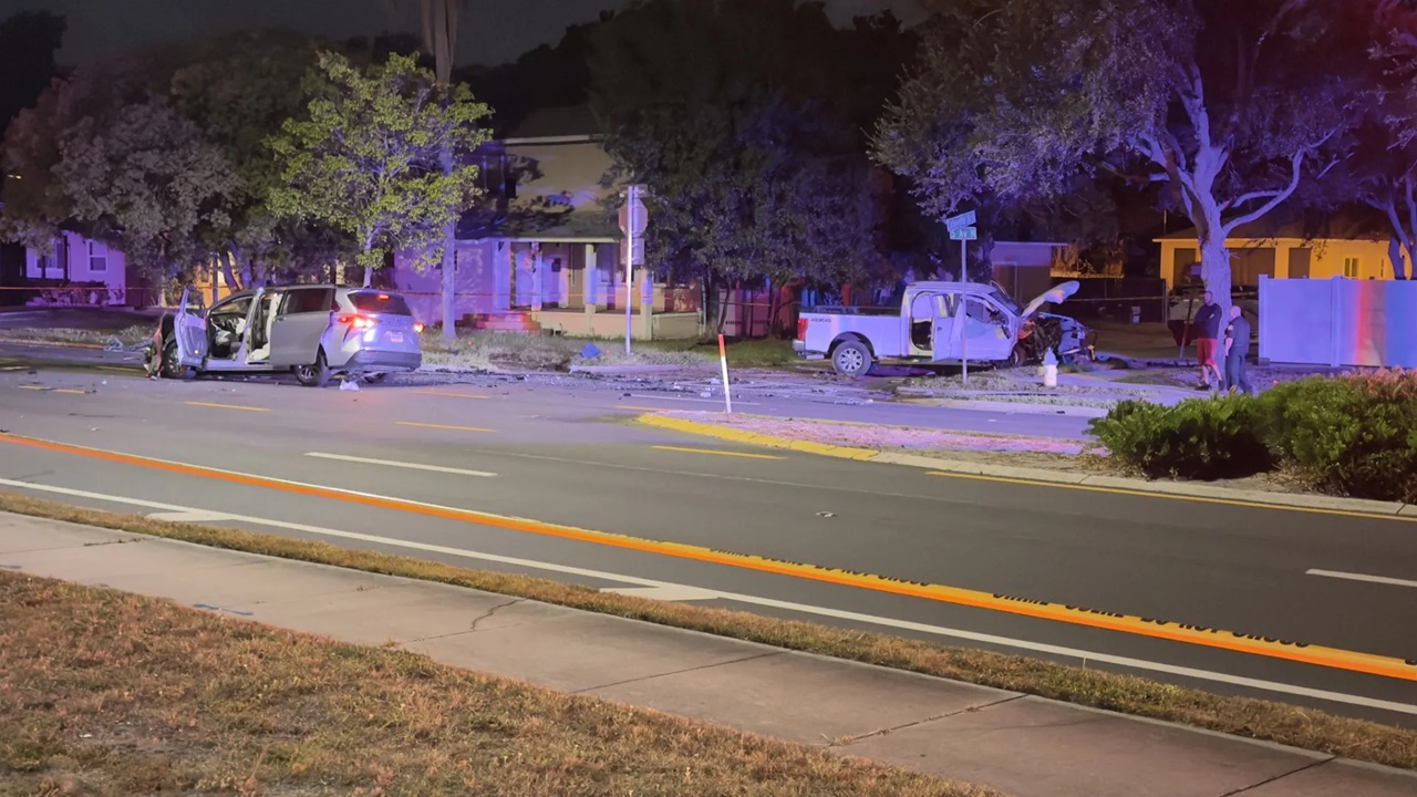 Fatal Head-On Crash in St. Petersburg Leaves One Dead, One Hospitalized