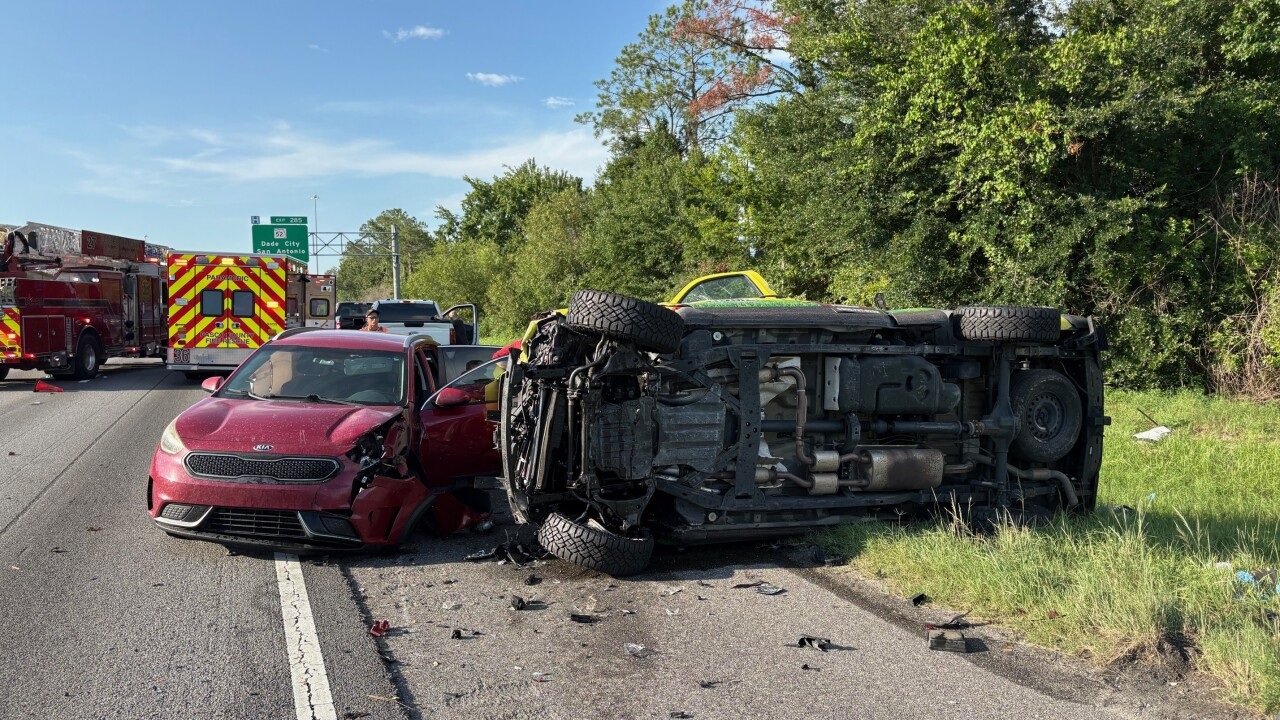 Drowsy Driver Causes Four-Vehicle Crash on I-75 in Pasco County, FHP Says